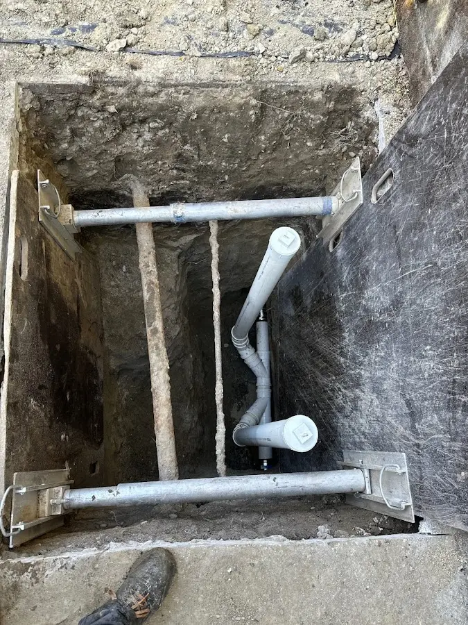 Experienced plumber completing Gas Line Repair work in Kelly Ridge